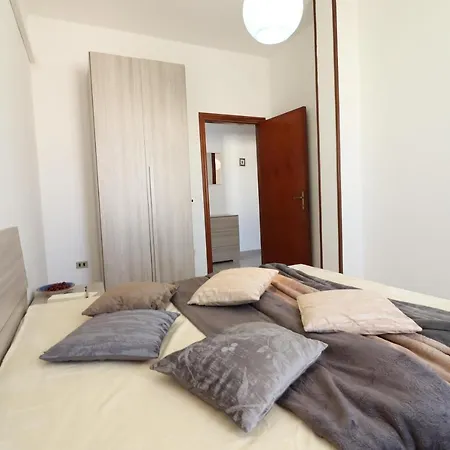 Casa Vacanze Rita 2 A 5 Posti
