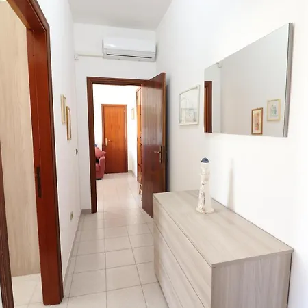 Casa Vacanze Rita 2 A 5 Posti Apartment