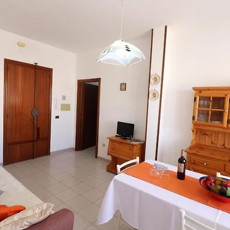 Casa Vacanze Rita 2 A 5 Posti *